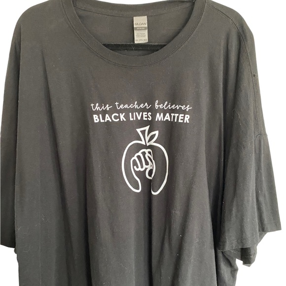 This Teacher Believes Black Lives Matter Tee Shirt 5xl - Picture 2 of 4